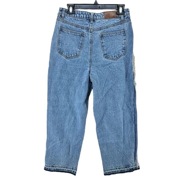 NWT Nasty Gal fray seam straight leg high rise jeans in light blue woman’s sz 8 - Picture 3 of 12